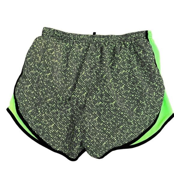 Nike Women's Running Shorts Lime Green/Black Size M Dri-FIT Activewear - Picture 3 of 7